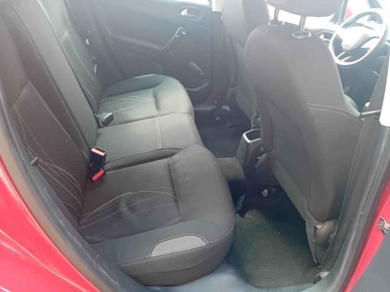 Peugeot 208 1.4 HDi 68 CV 5 porte Active