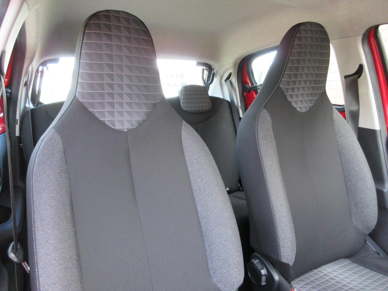 Peugeot 108 5 Porte 108 5p 1.0 vti Active s&s