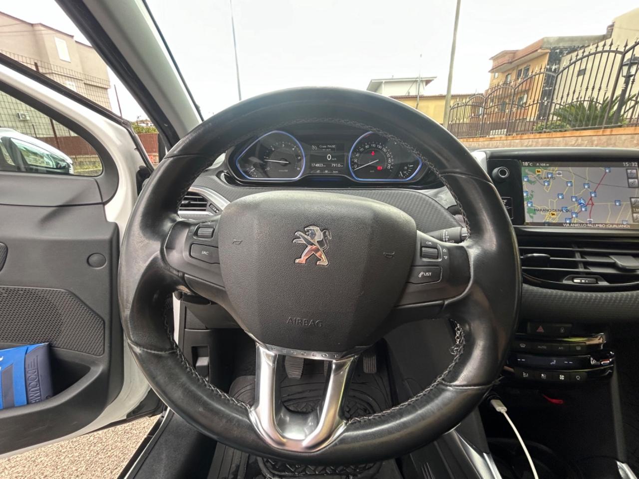 Peugeot 2008 1.6 e-HDi 92 CV Stop&Start Allure