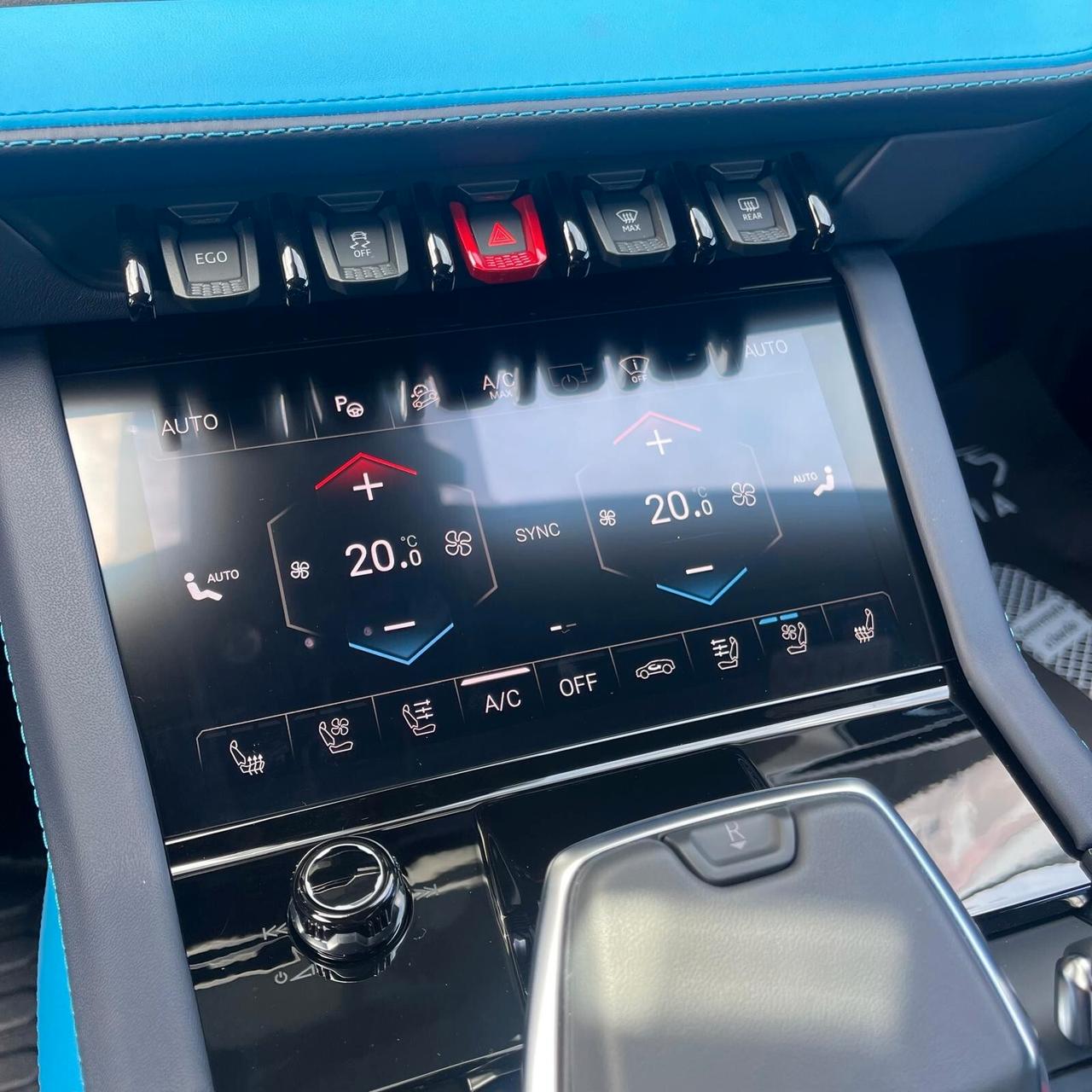 Lamborghini Urus 4.0 SE 2.000KM