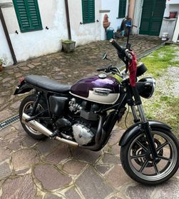 Triumph Bonneville SE