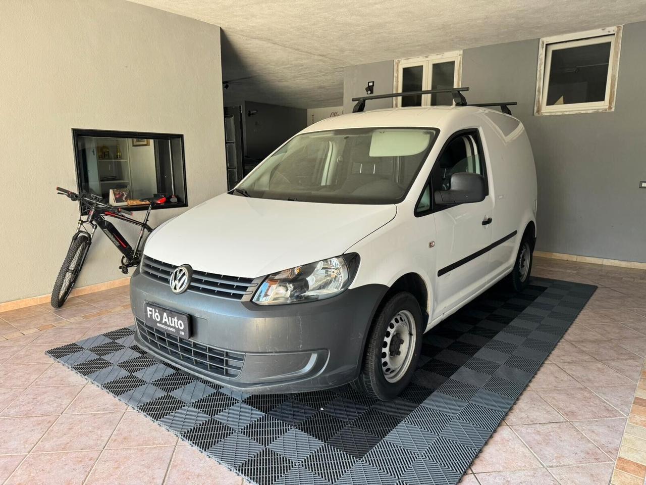 Volkswagen Caddy GANCIO TRAINO E CARRELLO