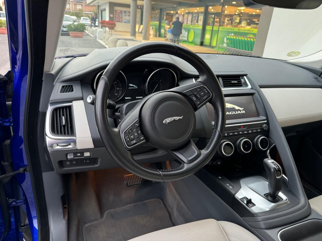 Jaguar E-Pace 2.0D 150 CV R-Dynamic