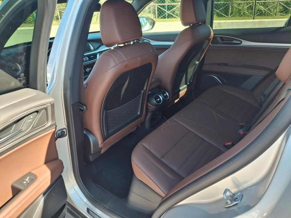 Alfa Romeo Stelvio 2.2 TD TETTO/Cerchio 20 - 2021