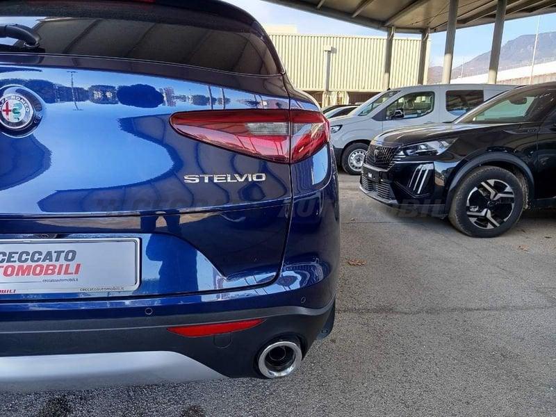 Alfa Romeo Stelvio Stelvio 2.2 t Business rwd 160cv auto