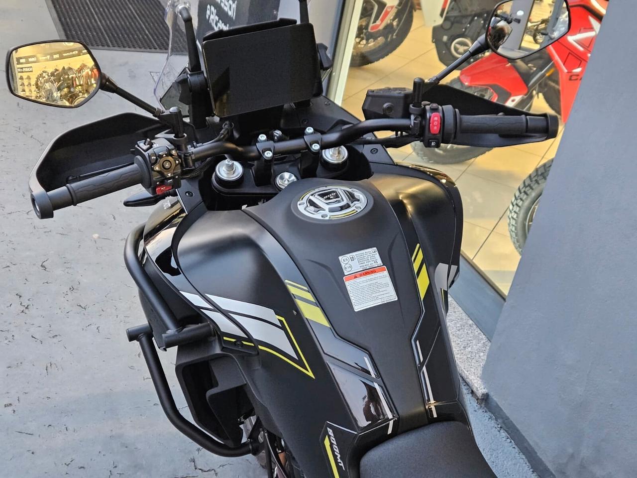 CF Moto 800MT - 2026