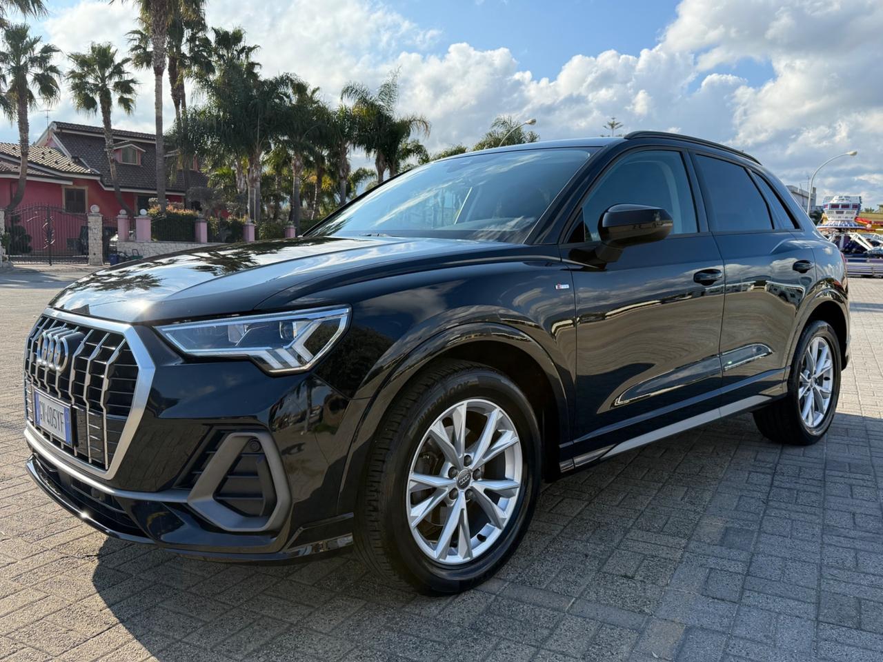Audi Q3 35 TDI S tronic S line