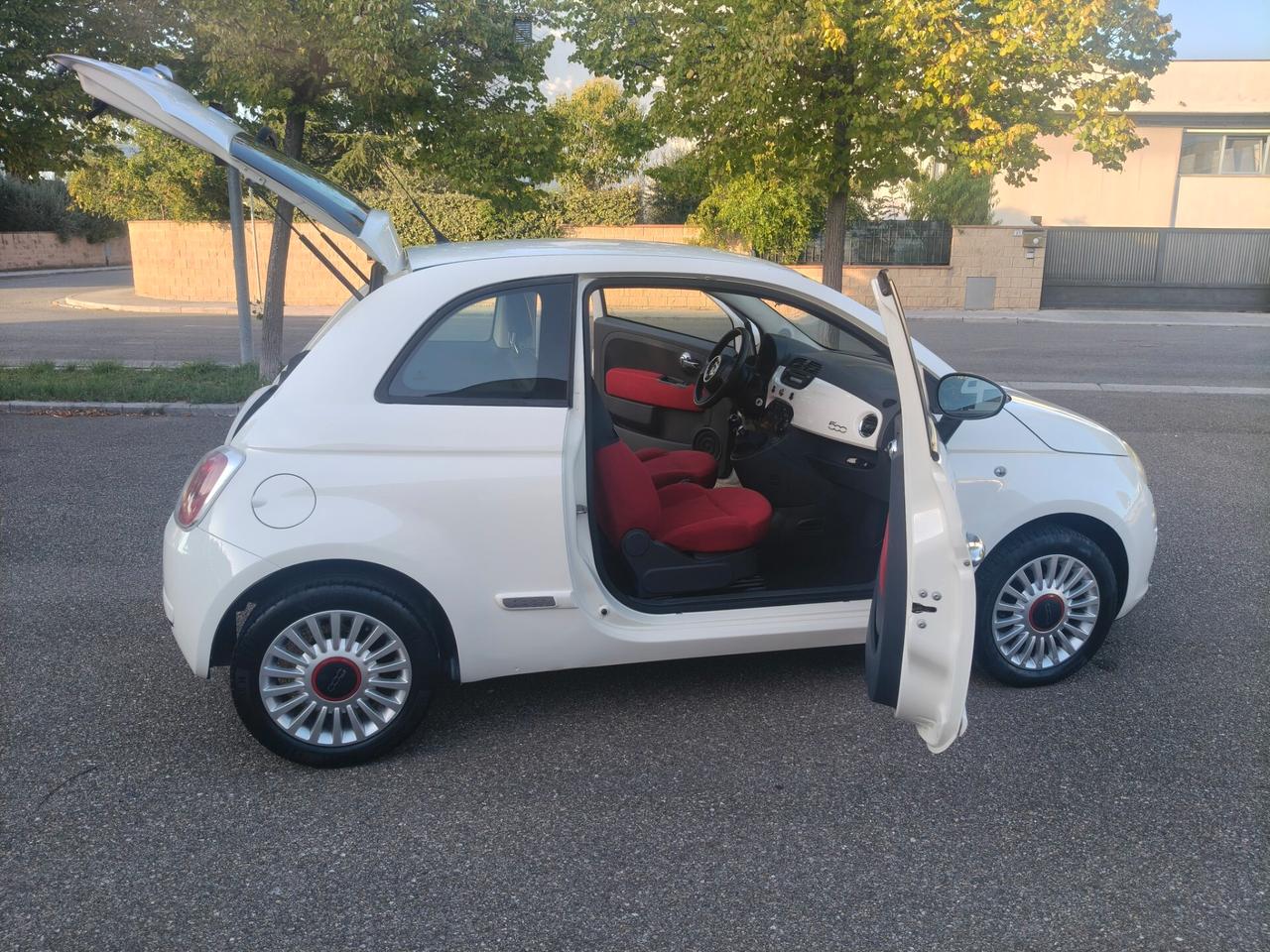 Fiat 500 1.2 Lounge SOLAMENTE 74.000 KM