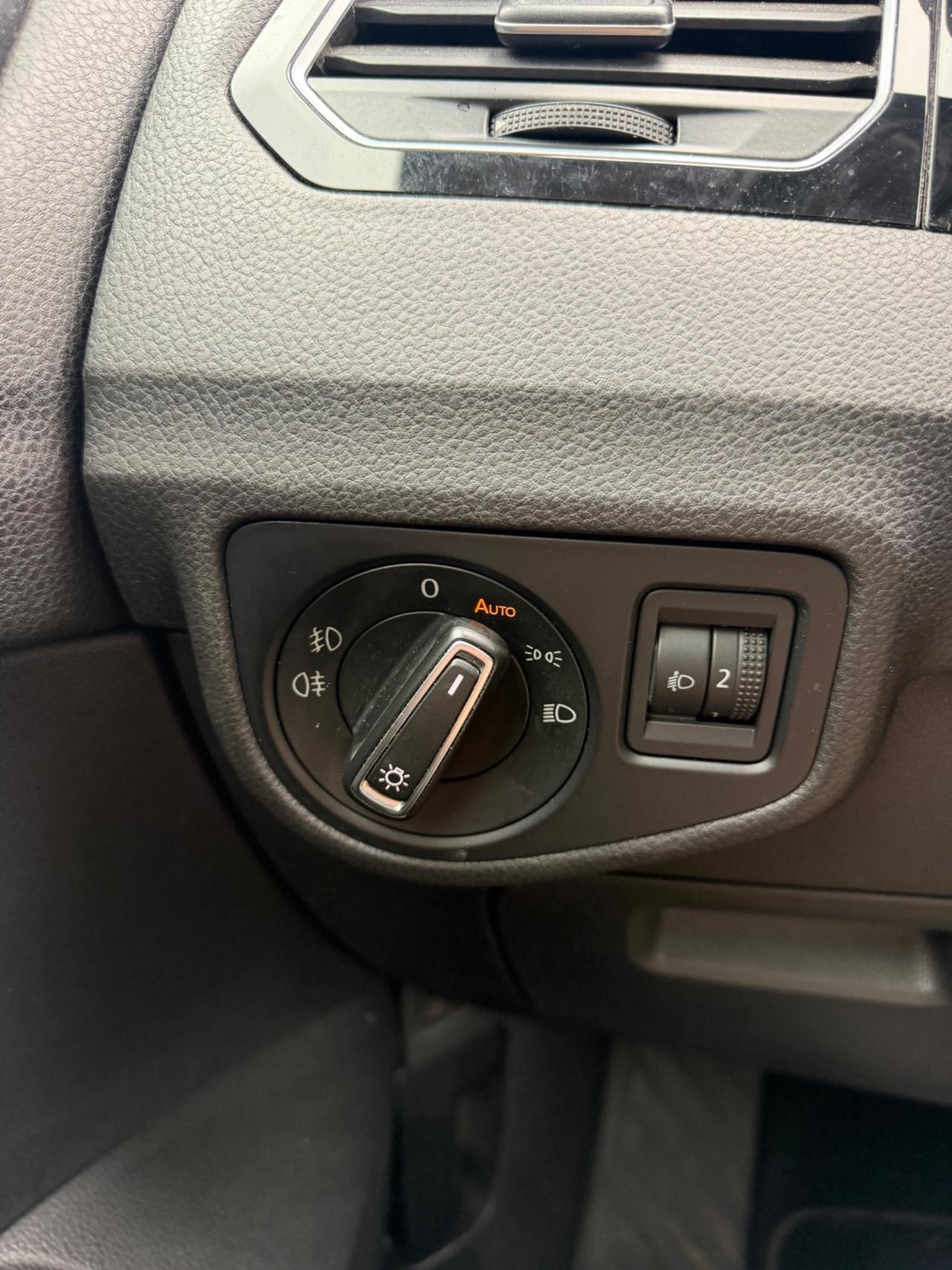 Volkswagen Golf Sportsvan 1.6 TDI 110 CV DSG 5p. Highline BlueMotion Technology