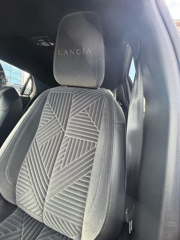 Lancia Ypsilon Ibrida Ibrida 100cv LX e-DCT in caso di finanziamento extrasconto 1000 €