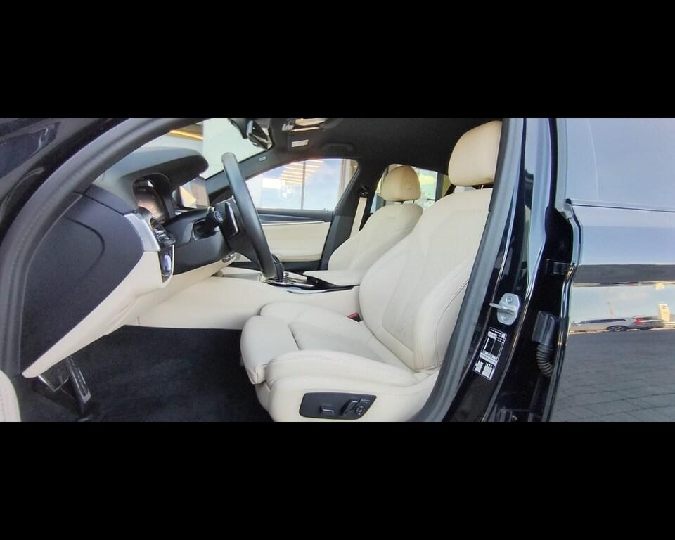 BMW Serie 5 Berlina 520 d Mild Hybrid 48V Msport Steptronic