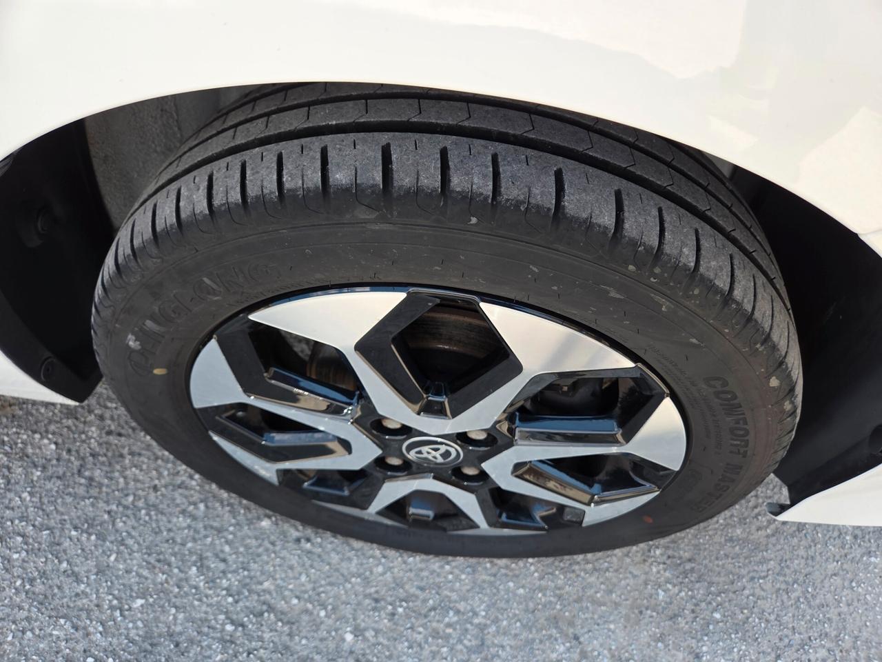 TOYOTA AYGO 1.0 BENZ 72 CV ANNO 2019 SOLI KM 80000 CERTIF