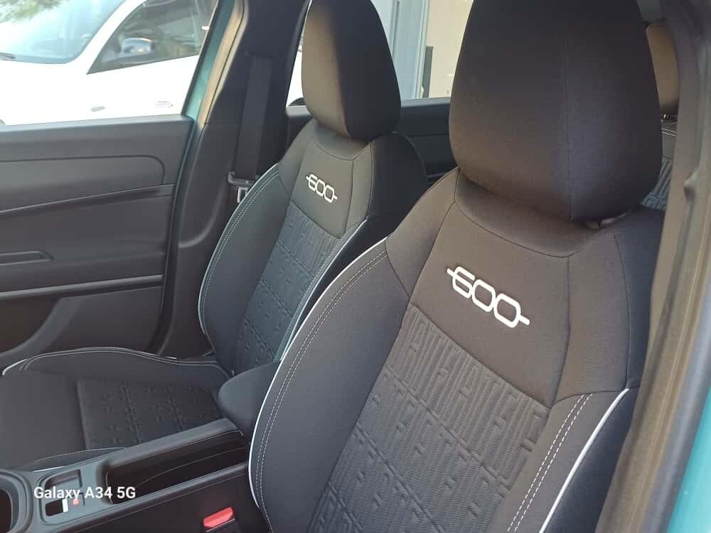 Fiat 600 Hybrid 110 CV DCT MHEV
