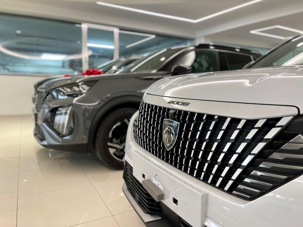 Peugeot 2008 ALLURE 100 NUOVO MOTORE A CATENA 8 ANNI DI GARANZI
