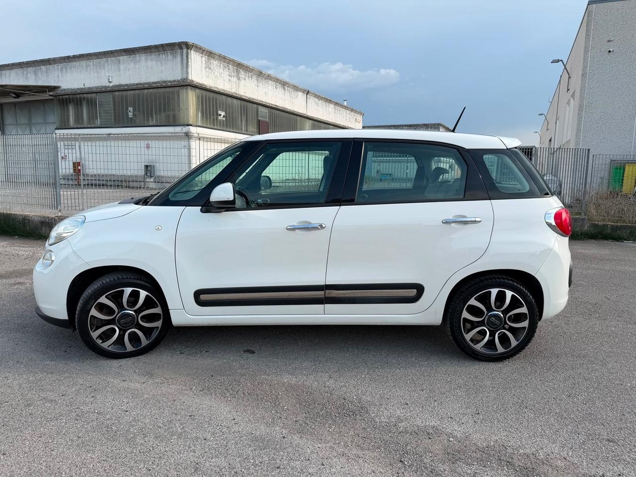 Fiat 500L 1.3 Multijet Lounge 146000 KM