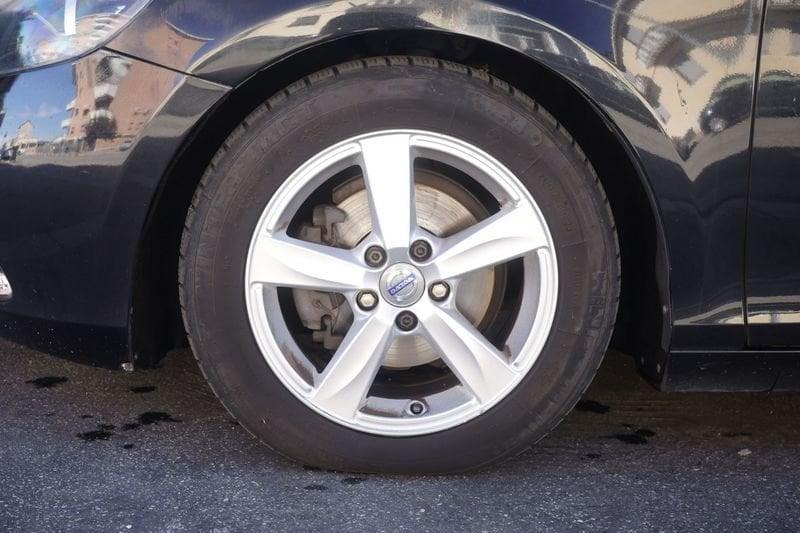 Volvo V40 D2 1.6 D Powershift Momentum Unicoproprietario
