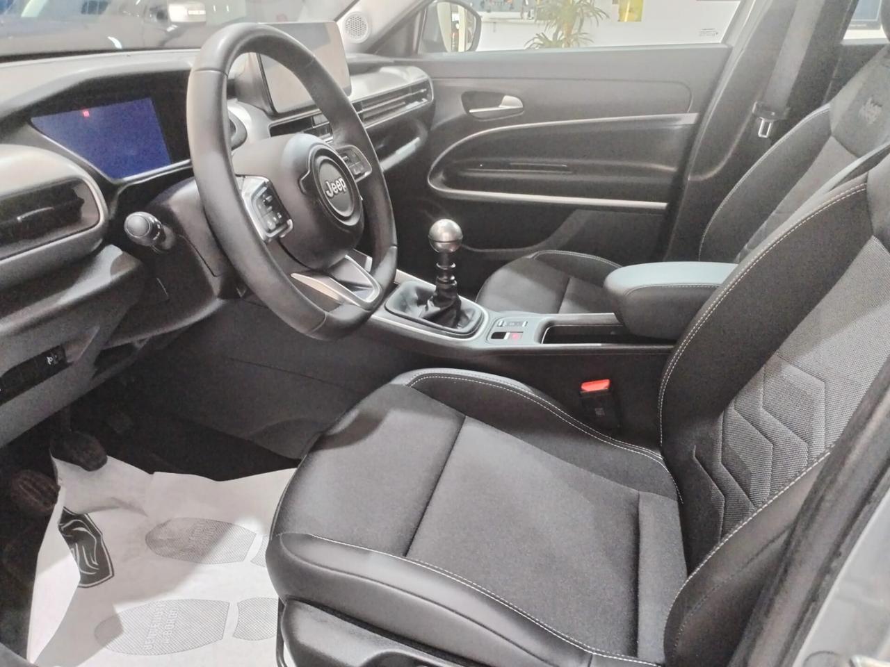 Jeep Avenger 1.2 Turbo 100 CV Summit