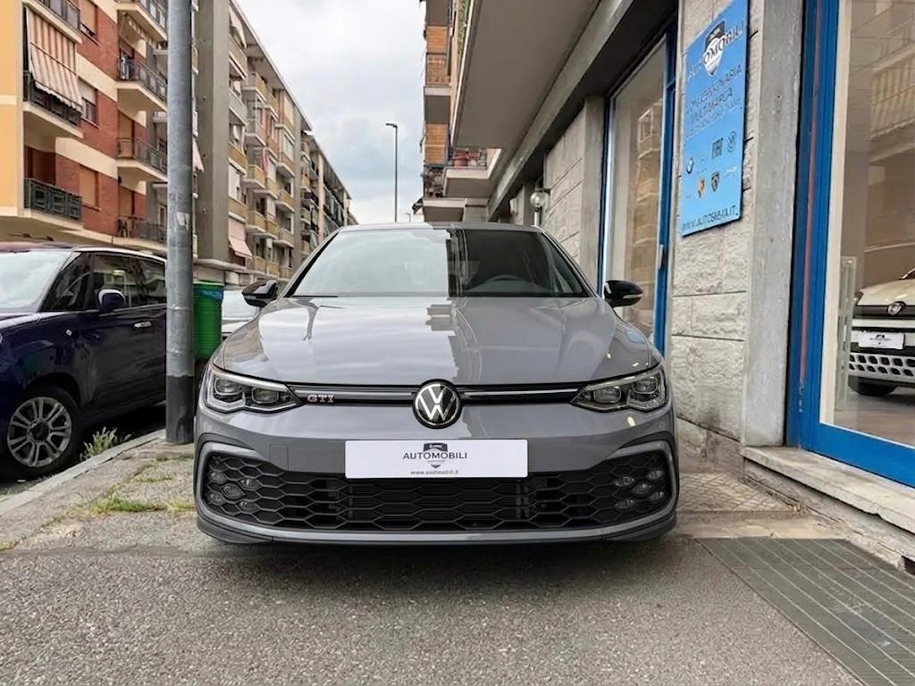 Volkswagen Golf GTI 2.0 TSI DSG PERFORMANCE