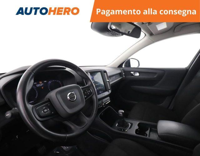 VOLVO XC40 T2 Geartronic Momentum Core