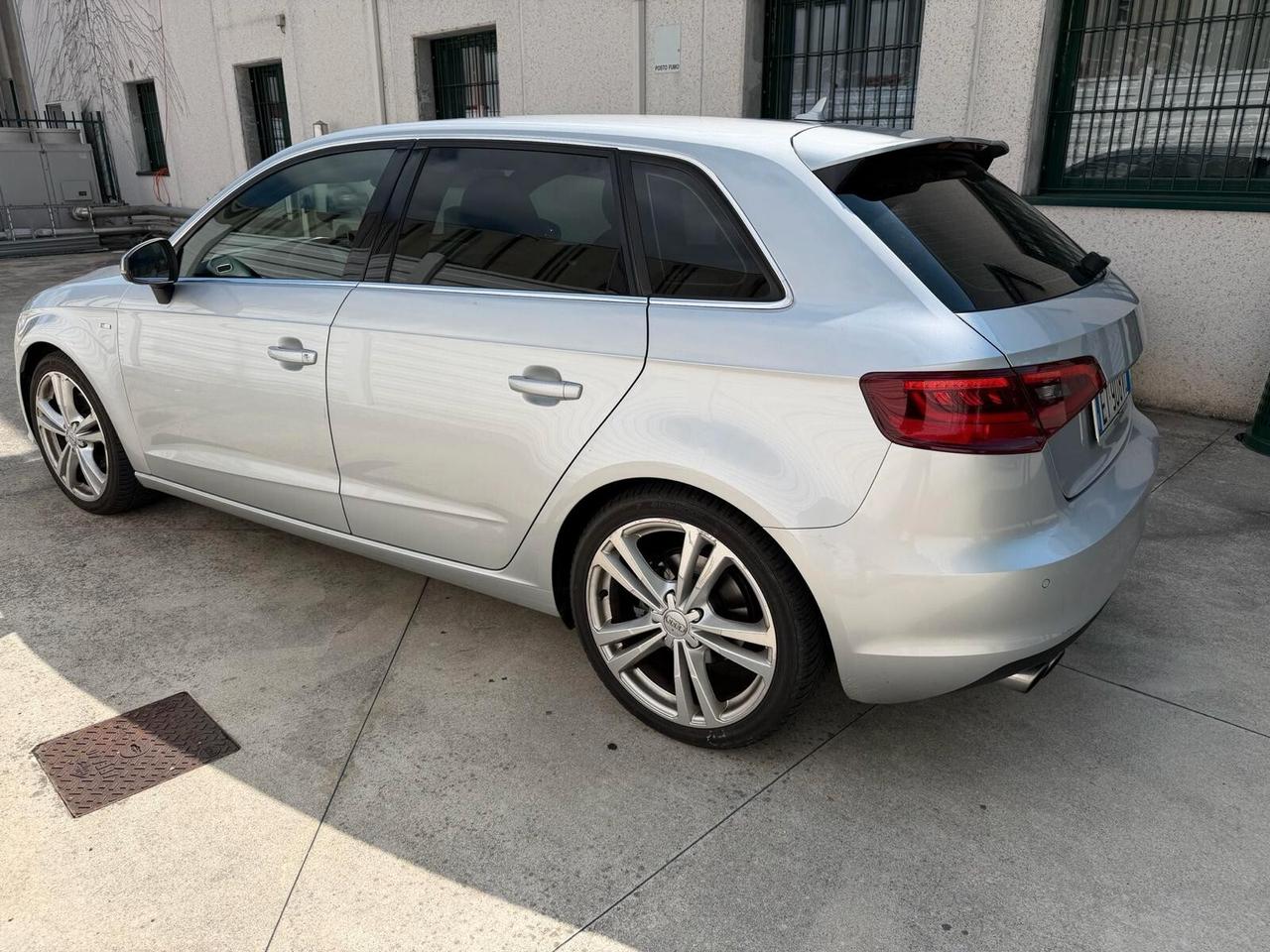 Audi A3 SPB 1.8 TFSI S tronic Ambition 5porte pachetto S-line