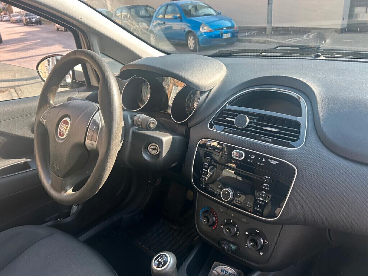 Fiat Punto 1.4 8V 5 porte Easypower Lounge GPL