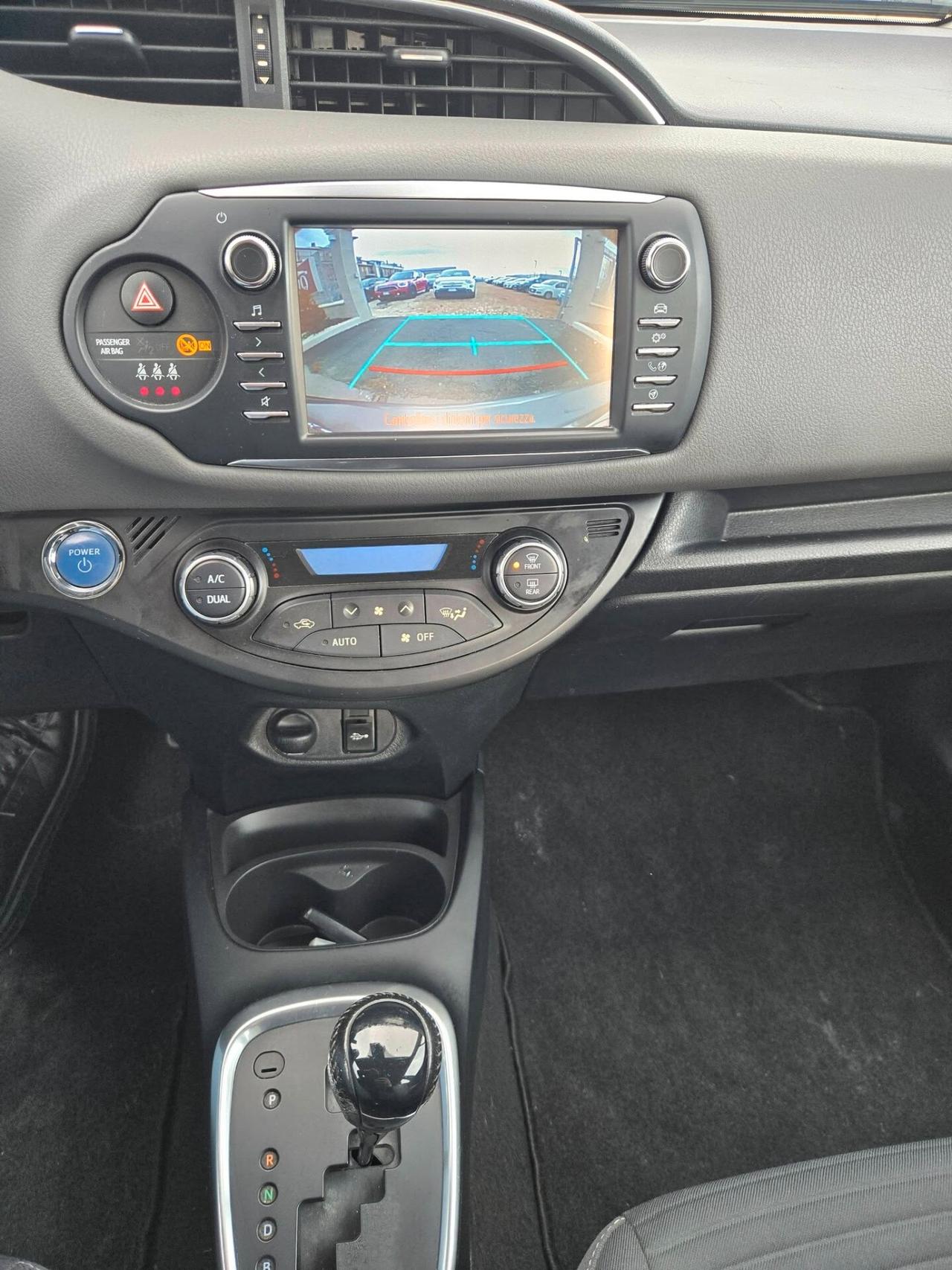 Toyota Yaris 1.5 Hybrid 5 porte Active