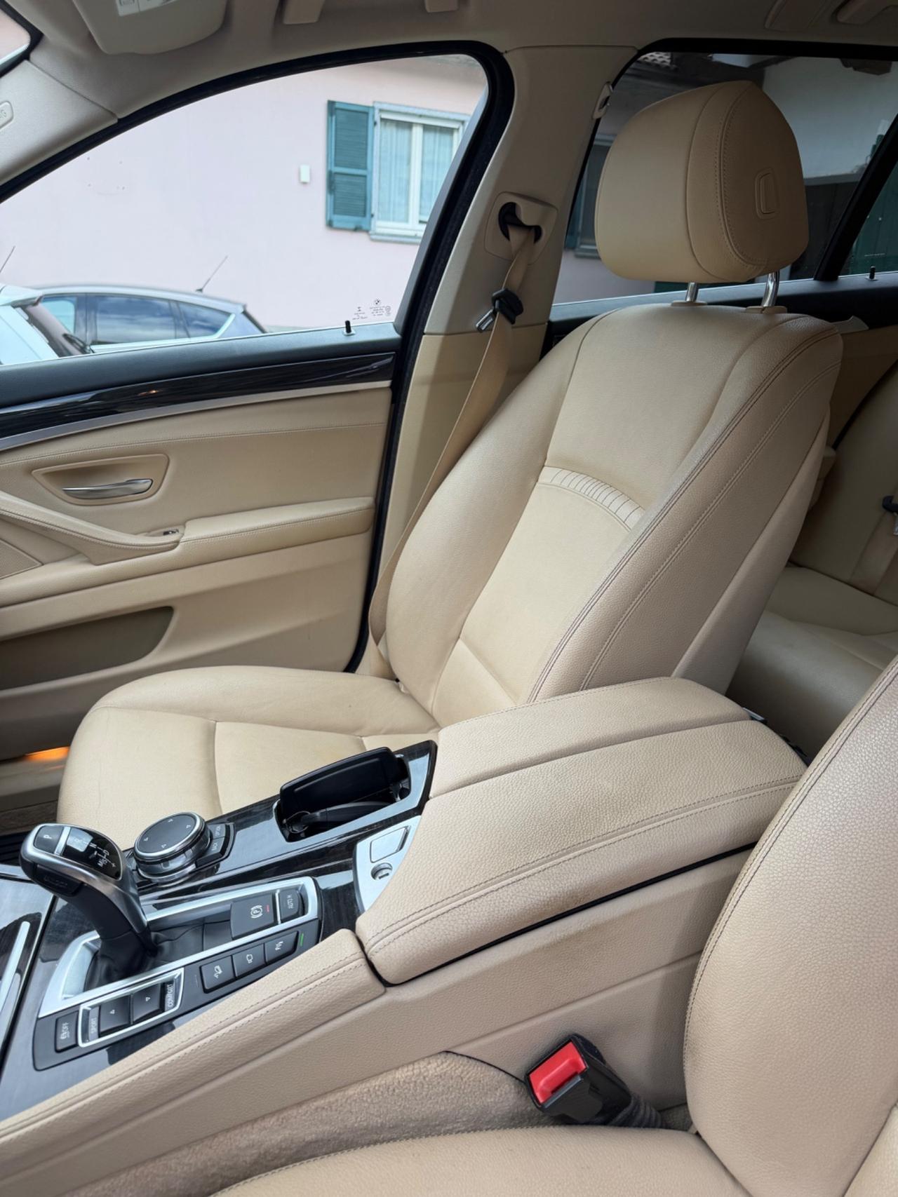 Bmw 530 xDRIVE LUXURY KMCERT GARANZ UNICOPR EU6B