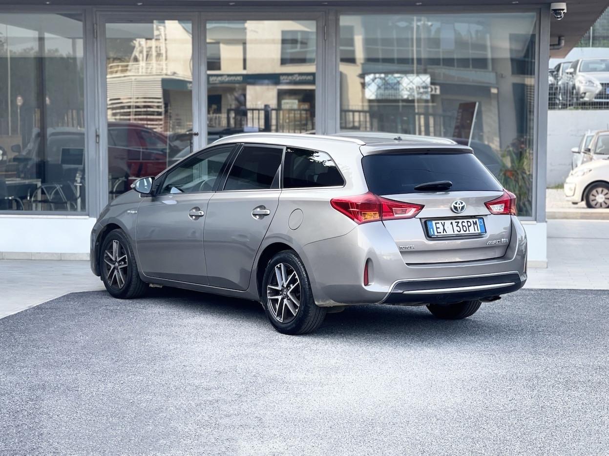 Toyota Auris 1.8 Hybrid 99CV E5 Automatica - 2014