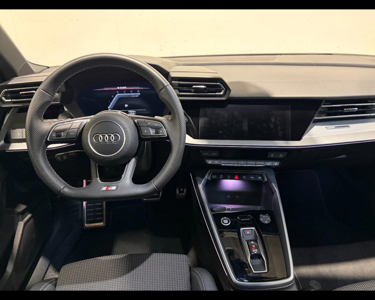 AUDI A3 SPORTBACK 35 TDI S-TRONIC S LINE EDITION