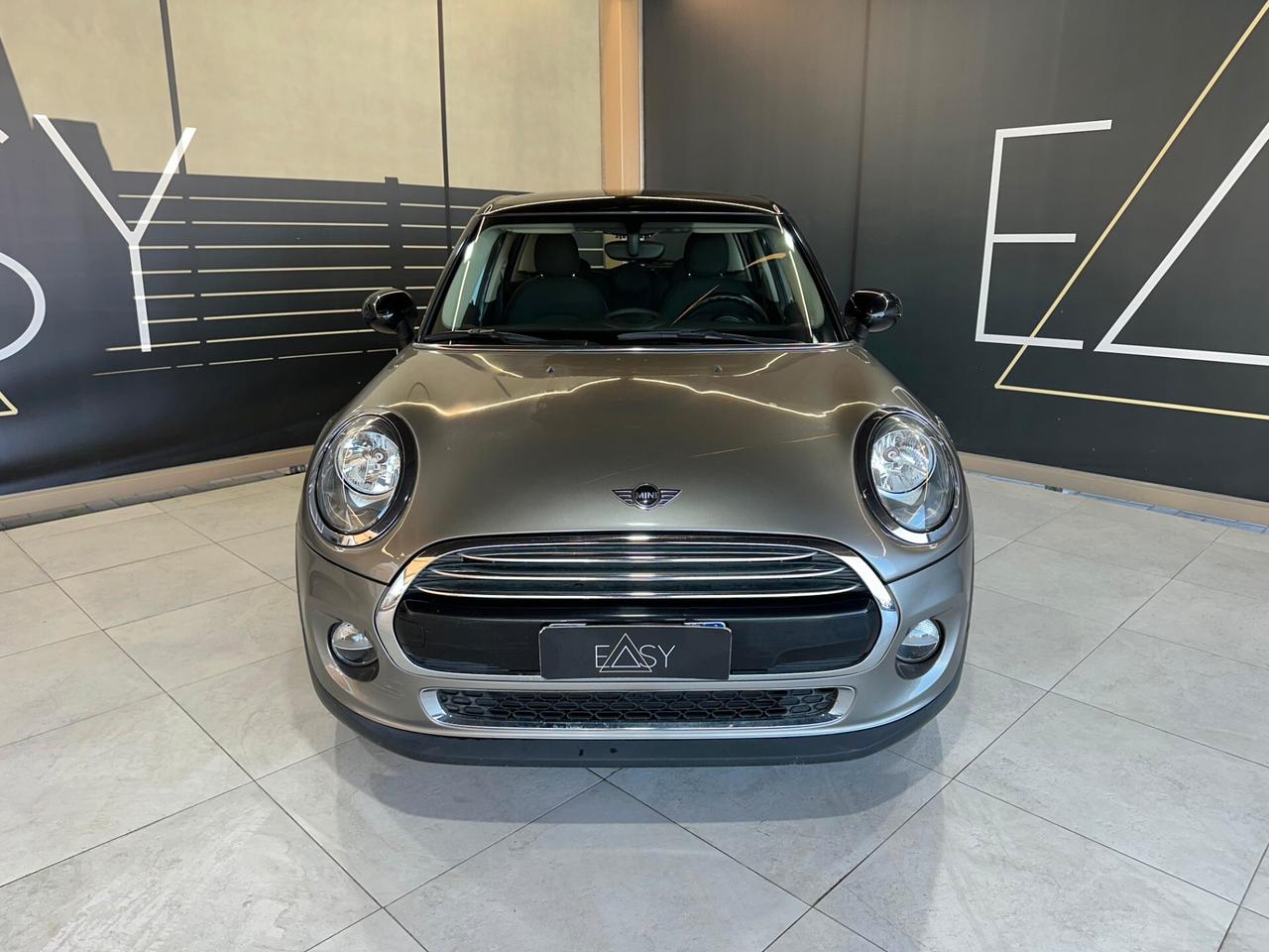 MINI Cooper D 1.5 Business 5p