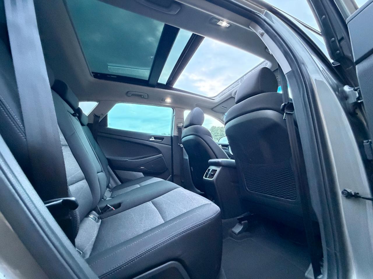 Hyundai Tucson Exellence/1.6 136 CV/TETTO/FULL LED/19"