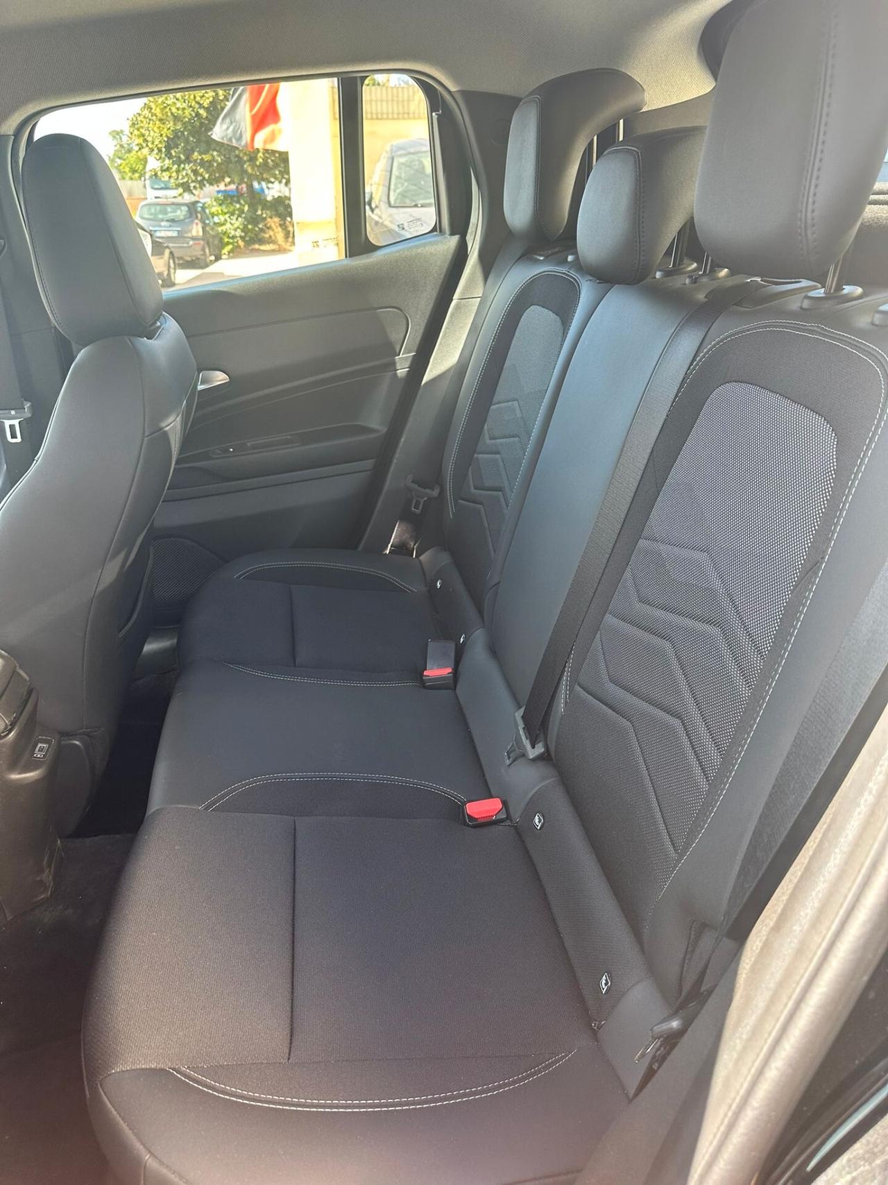 Jeep Avenger 1.2 BENZINA 2025 9 MILA KM