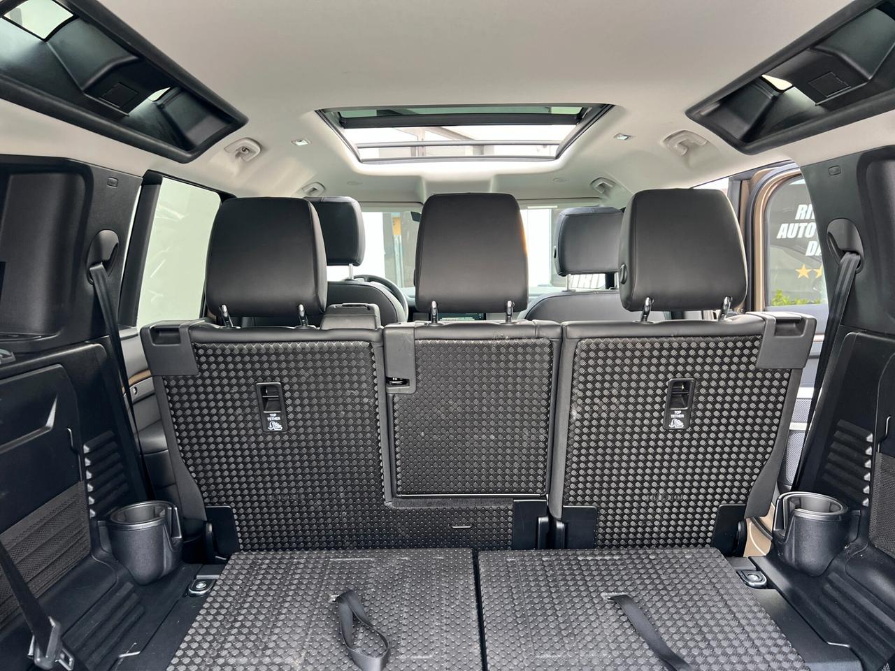 Land Rover Defender 110 3.0D I6 300 CV AWD Auto X-Dynamic HSE