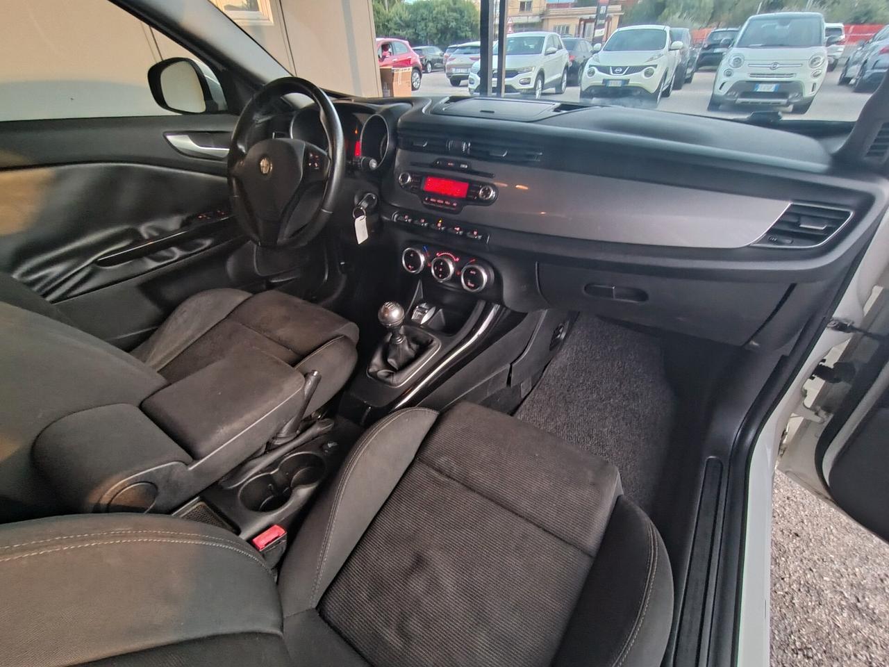 Alfa Romeo Giulietta 1.6 JTDm-2 105 CV Exclusive
