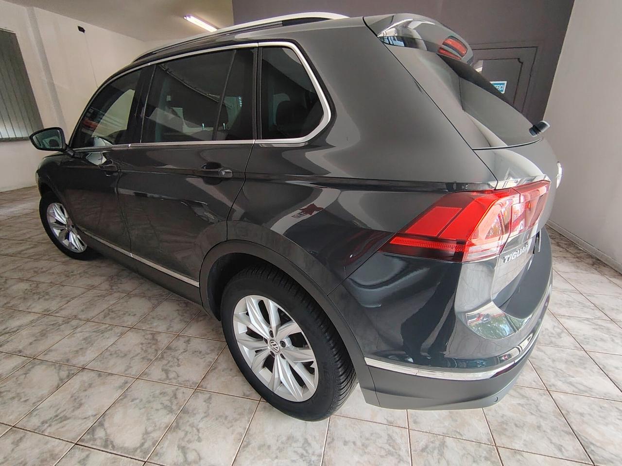 Volkswagen Tiguan 2.0 TDI SCR 4MOTION Advanced BlueMotion Technology