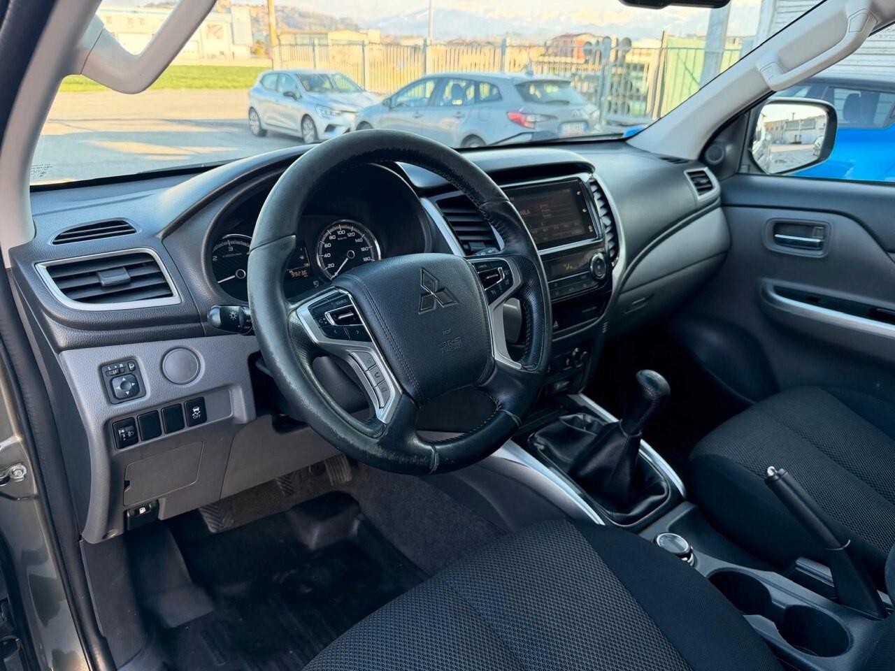 Mitsubishi L200 2.4 DI-D/154CV 2WD Double Cab Invite