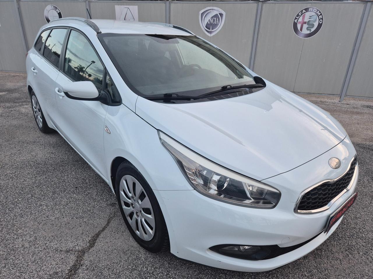 Kia Ceed cee'd 1.6 CRDi 110 CV RESTAYLING NUOVA FULL