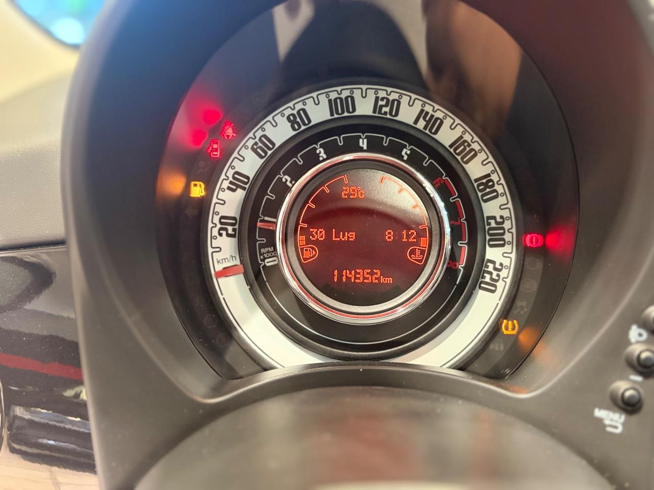 Fiat 500 1.2 Lounge _MIRROR_ 110.000km