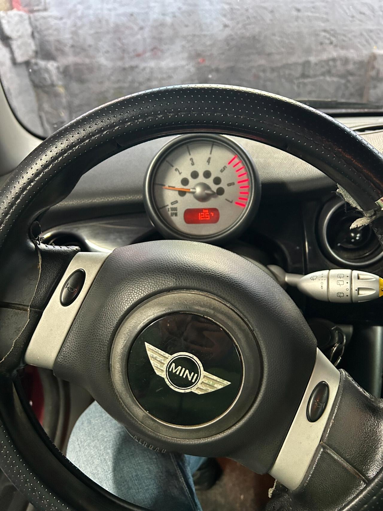 Mini 1.4 tdi One D de luxe