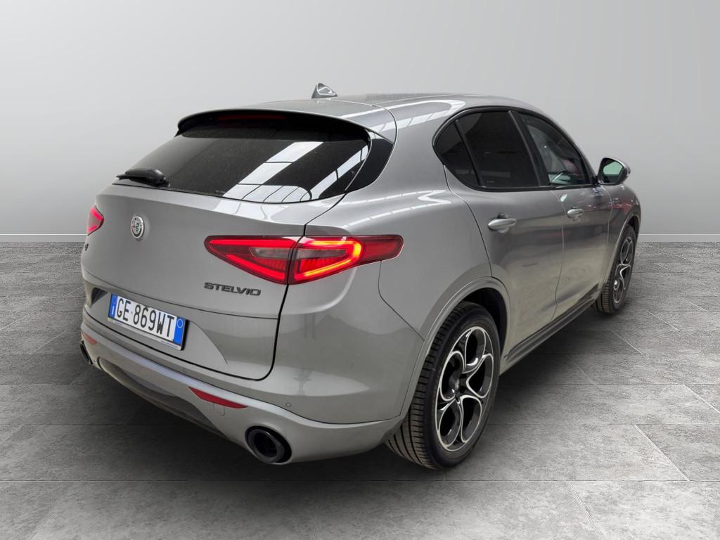 ALFA ROMEO Stelvio 2017 - Stelvio 2.2 t Lusso Q4 210cv auto