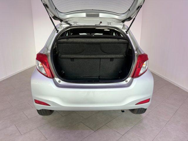 TOYOTA Yaris 1.0 5 porte Lounge