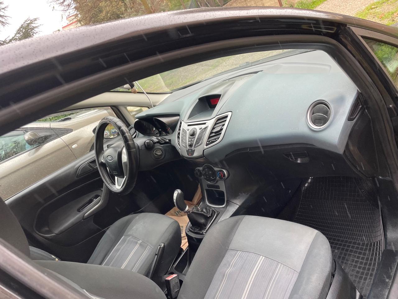 Ford Fiesta 1.4 TDCi 5p. Titanium