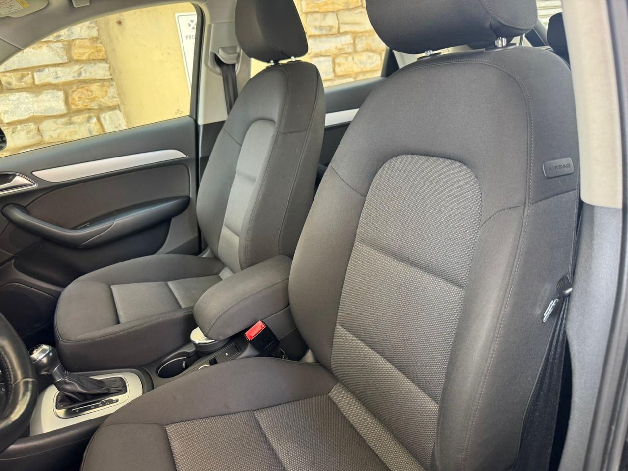 Audi Q3 2.0 TDI 120 CV S tronic line Edition
