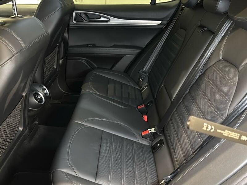 Alfa Romeo Stelvio 2.2 210 CV Veloce AT8 Q4