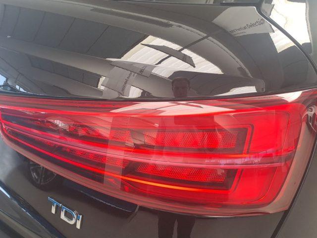 AUDI Q3 2.0 TDI 120 CV Business