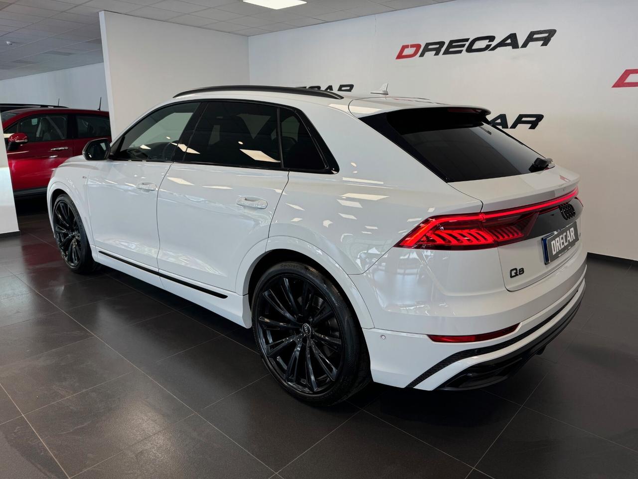 Audi Q8 50 TDI 286 CV quattro tiptronic Sport S LINE ASSE POSTERIORE STERZANTE 23"