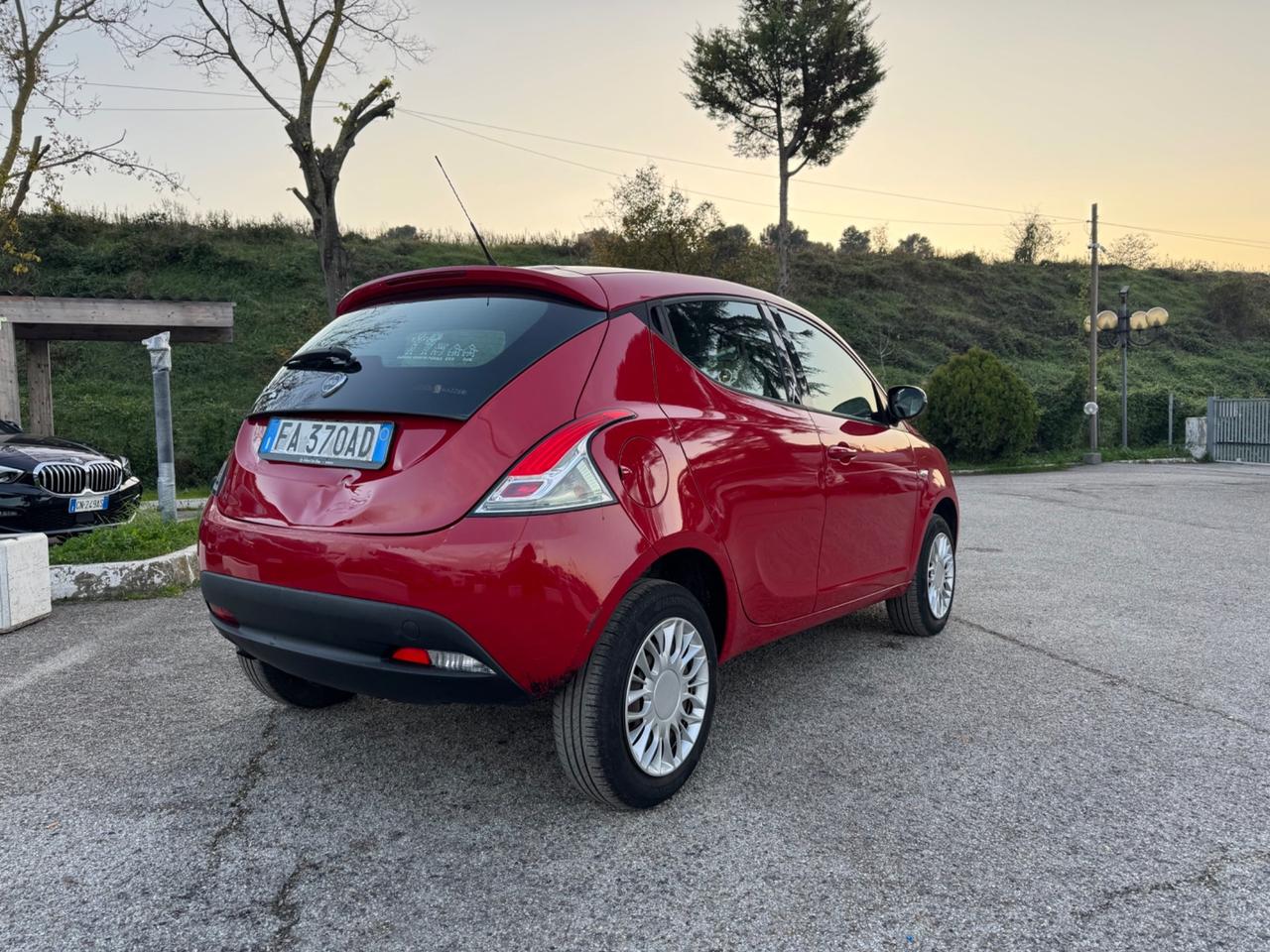 Lancia Ypsilon 0.9 TwinAir 85 CV 5 porte Metano Ecochic Elefantino 186. ...