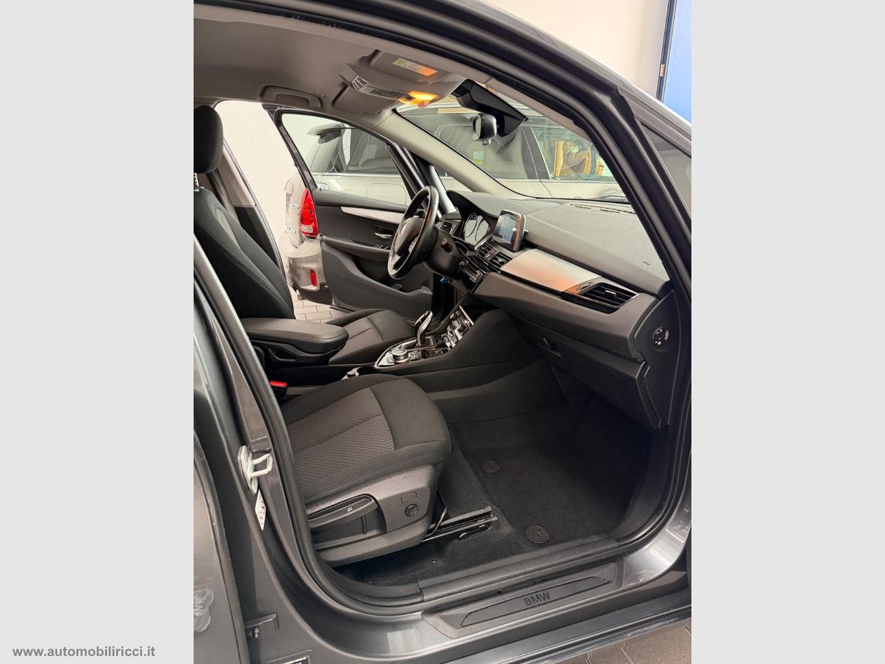 BMW 216d Active Tourer Advantage
