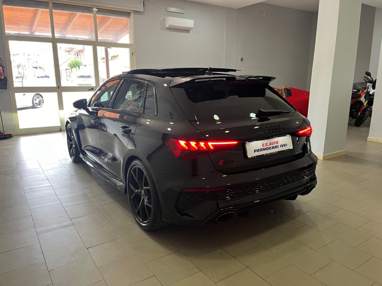 Audi RS 3 SPB TFSI quattro S tronic