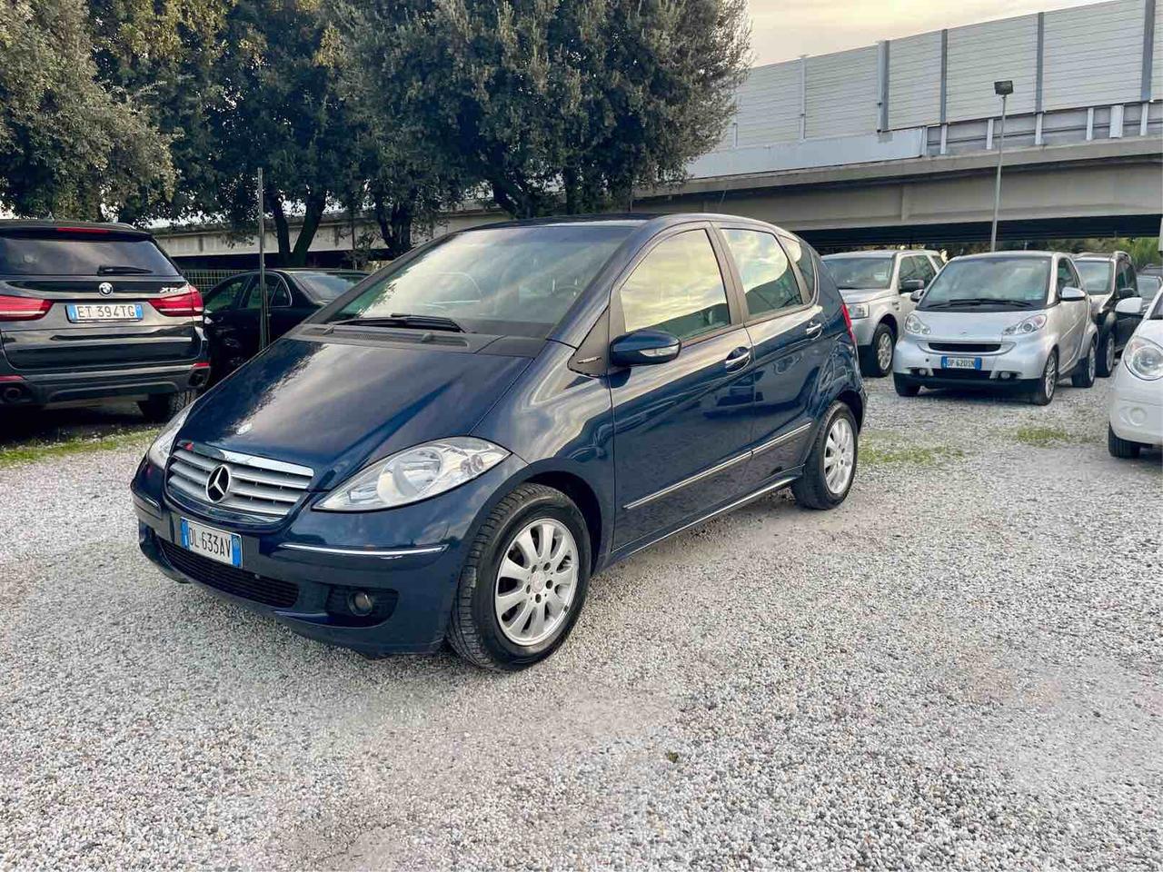 MERCEDES BENZ - A 180 CDI - ELEGANCE